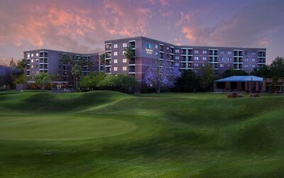 Embassy Suites by Hilton Phoenix Scottsdale