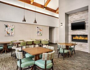 Homewood Suites by Hilton Phoenix/Chandler