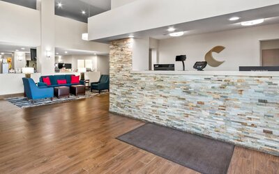 Comfort Inn & Suites Surprise Near Sun City West
