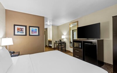 Comfort Inn & Suites Surprise Near Sun City West