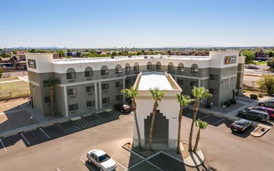 Comfort Inn & Suites Surprise Near Sun City West