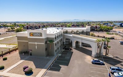 Comfort Inn & Suites Surprise Near Sun City West