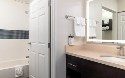 Staybridge Suites Phoenix - Chandler by IHG
