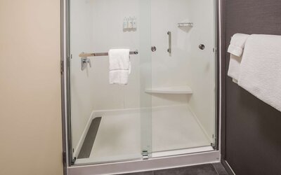 Room, 2 Queen Beds