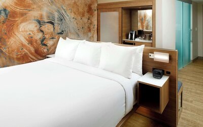 Cambria Hotel Phoenix Chandler - Fashion Center