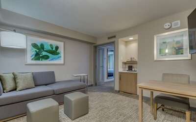 DoubleTree by Hilton Phoenix Chandler