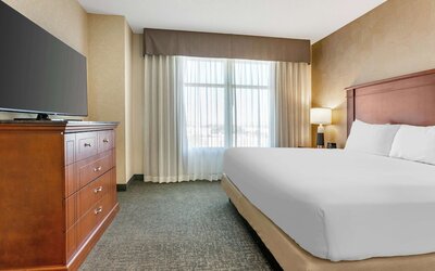 Drury Plaza Hotel Phoenix Tempe