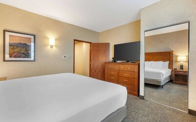 Drury Plaza Hotel Phoenix Tempe