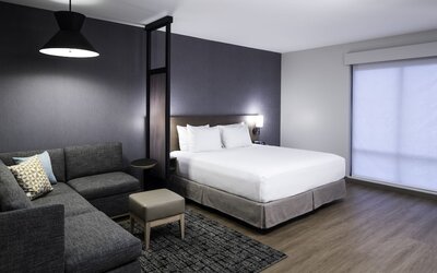 Hyatt Place Tempe / Phoenix / University
