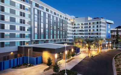 Hyatt Place Tempe / Phoenix / University