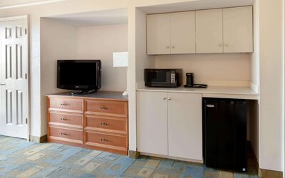 La Quinta Inn by Wyndham Phoenix Sky Harbor Airport