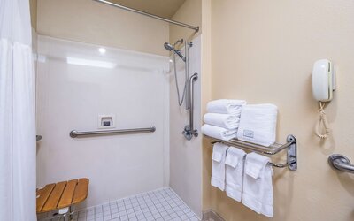 Red Lion Inn & Suites Goodyear Phoenix