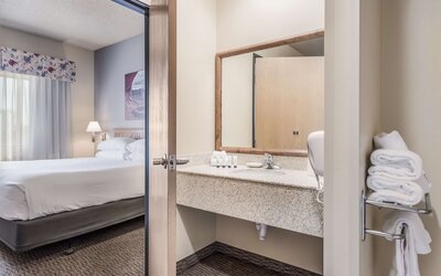 Red Lion Inn & Suites Goodyear Phoenix