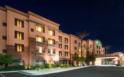 Holiday Inn & Suites Goodyear - West Phoenix Area by IHG