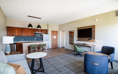 Staybridge Suites Phoenix - Glendale Sports Dist by IHG