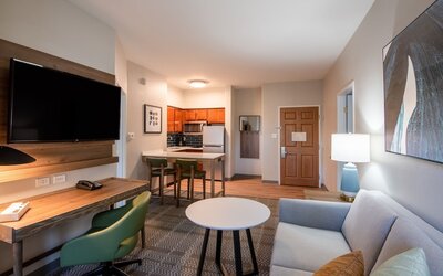 Staybridge Suites Phoenix - Glendale Sports Dist by IHG