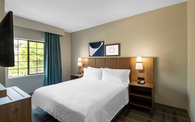 Staybridge Suites Phoenix - Glendale Sports Dist by IHG