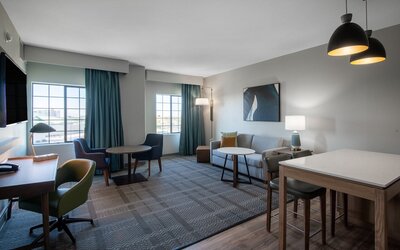 Staybridge Suites Phoenix - Glendale Sports Dist by IHG