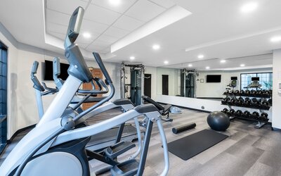 Staybridge Suites Phoenix - Glendale Sports Dist by IHG
