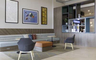 Holiday Inn Glendale - Stadium & Ent Dist by IHG