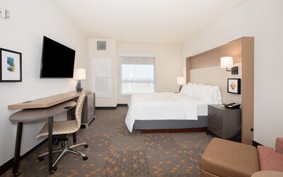 Holiday Inn Glendale - Stadium & Ent Dist by IHG