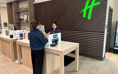 Holiday Inn Glendale - Stadium & Ent Dist by IHG