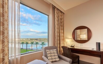 Sheraton Mesa Hotel at Wrigleyville West