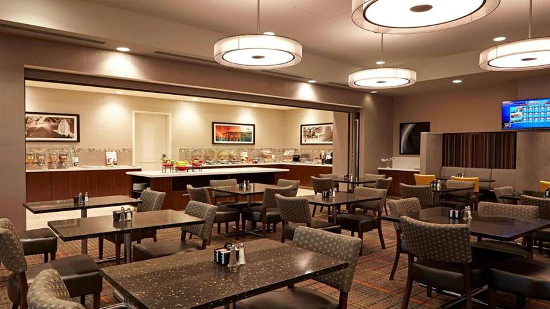 Dining area suitable for co-working at Residence Inn By Marriott LAX Airport.