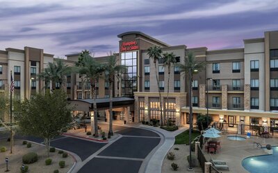 Hampton Inn & Suites Phoenix Glendale-Westgate