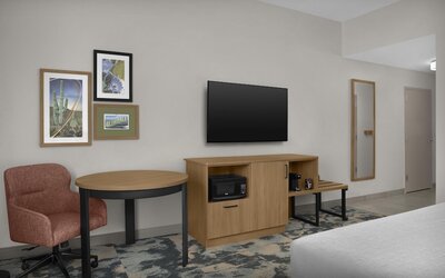 Hampton Inn & Suites Phoenix Glendale-Westgate