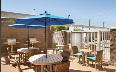 Home2 Suites by Hilton Glendale - Westgate