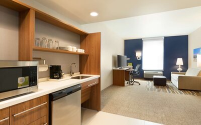Home2 Suites by Hilton Glendale - Westgate