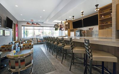 TownePlace Suites by Marriott Phoenix Glendale Sports & Entertainment District