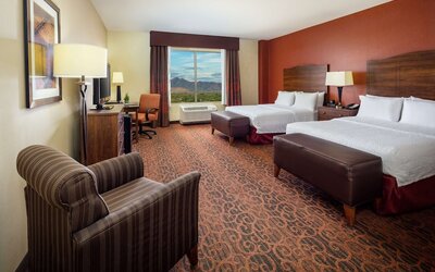 Hampton Inn & Suites Scottsdale at Talking Stick