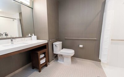 Courtyard by Marriott Mesa At Wrigleyville West