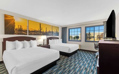 Days Inn & Suites by Wyndham Mesa Near Phoenix