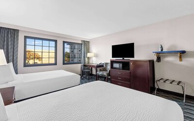 Days Inn & Suites by Wyndham Mesa Near Phoenix