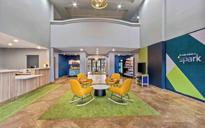 Spark by Hilton Phoenix East Mesa