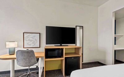 Spark by Hilton Phoenix East Mesa