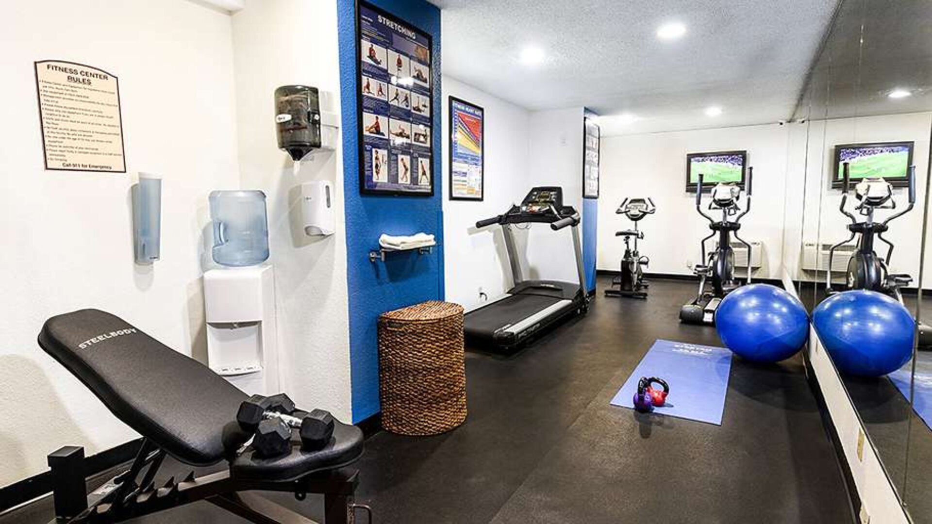 Fitness center at Best Western McCarran Inn.