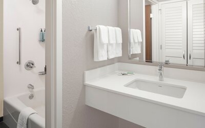 Courtyard by Marriott Little Rock West