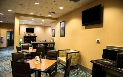 Wyndham Grand Executive Center Little Rock Airport