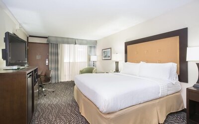 Wyndham Grand Executive Center Little Rock Airport