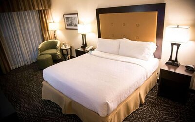 Wyndham Grand Executive Center Little Rock Airport