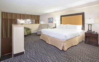 Wyndham Grand Executive Center Little Rock Airport