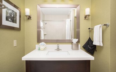 Wyndham Grand Executive Center Little Rock Airport