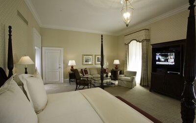 Capital Hotel