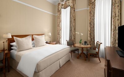 Capital Hotel
