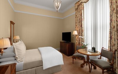 Capital Hotel