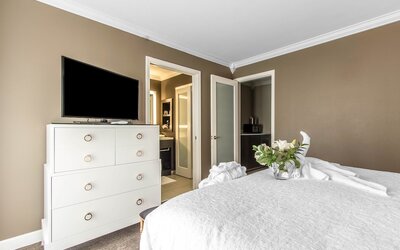 The Burgundy Hotel, Tapestry Collection by Hilton